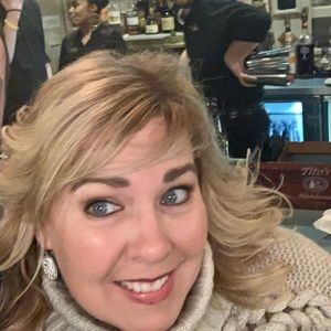 Meet your Posher, Stefani